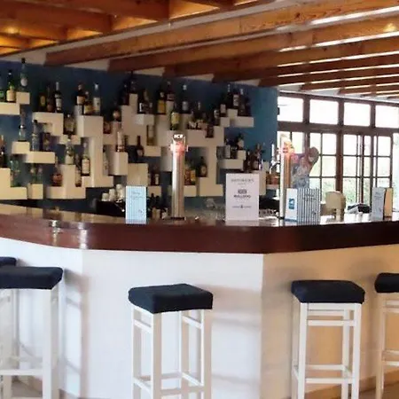 Mirachoro Lägenhetshotell 3*