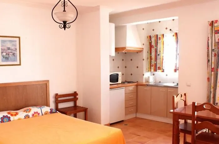 Lejlighedshotel Mirachoro 3*