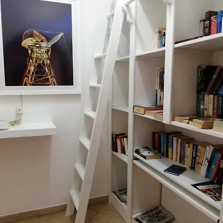 アパートホテル Mirachoro