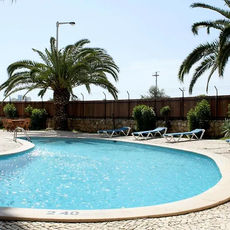 Aparthotel Mirachoro 3*